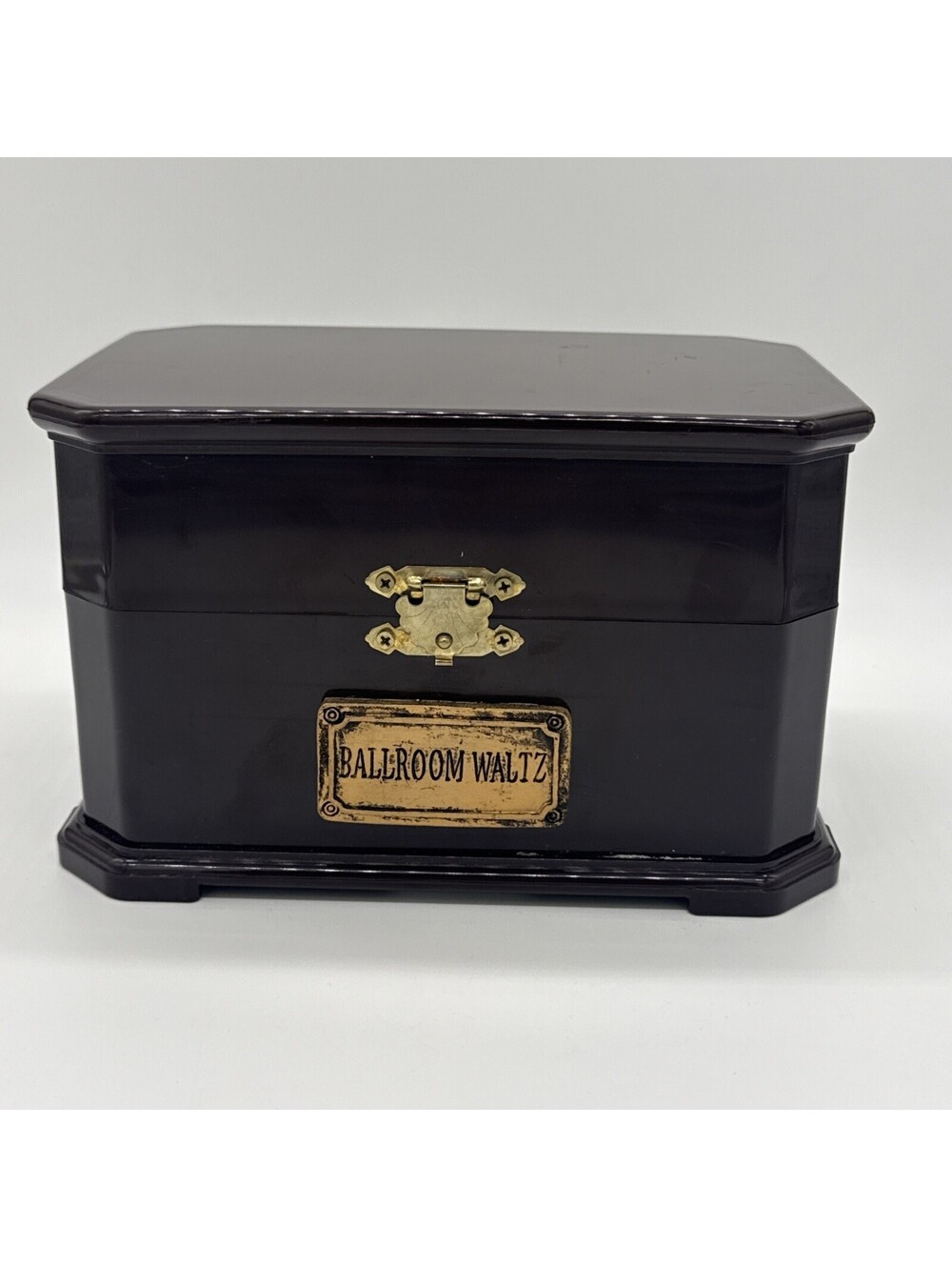 Collections Etc Ballroom Waltz Animated Musical Jewelry Box Dancing Couples